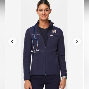 Figs On-Shift Fleece Jacket. 💜